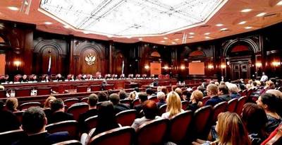 Статья 110.1. Обращение в Конституционный Суд Российской Федерации