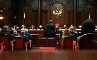 Статья 92. Право на обращение в Конституционный Суд Российской Федерации